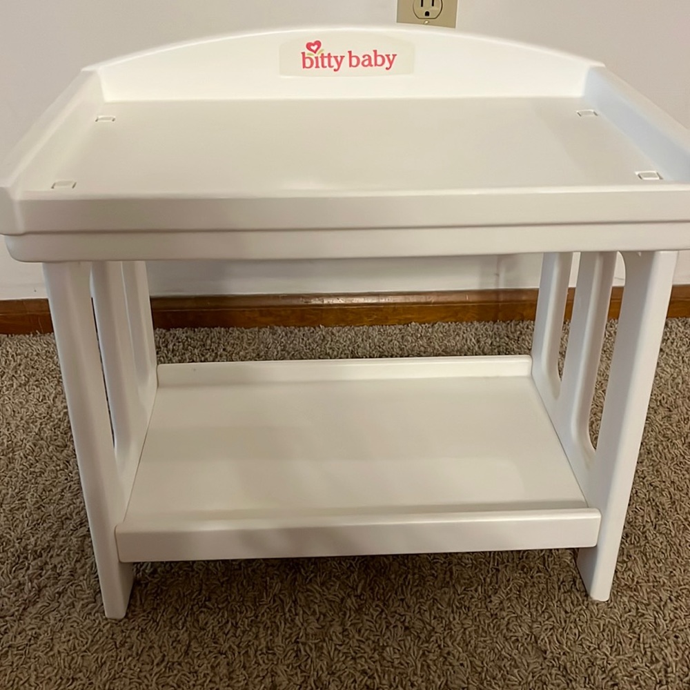 Bitty Baby Changing Table (American Girl)